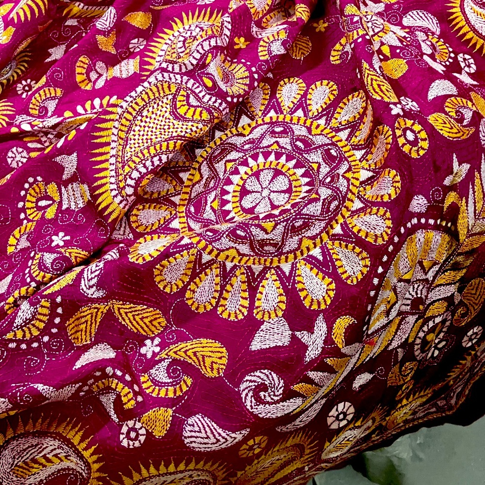 House Of RuSa 100% Pure Highest Quality Silk hand embroidered Dupatta in Pink
